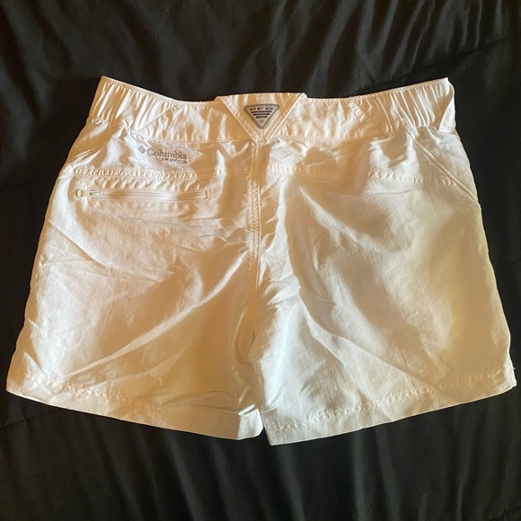 Columbia Sportswear PFG - Picture 2 of 7